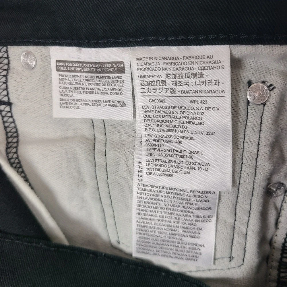 Levi's 541 Jeans Mens 32x28 Black Wash Athletic Fit Denim HEMMED‎